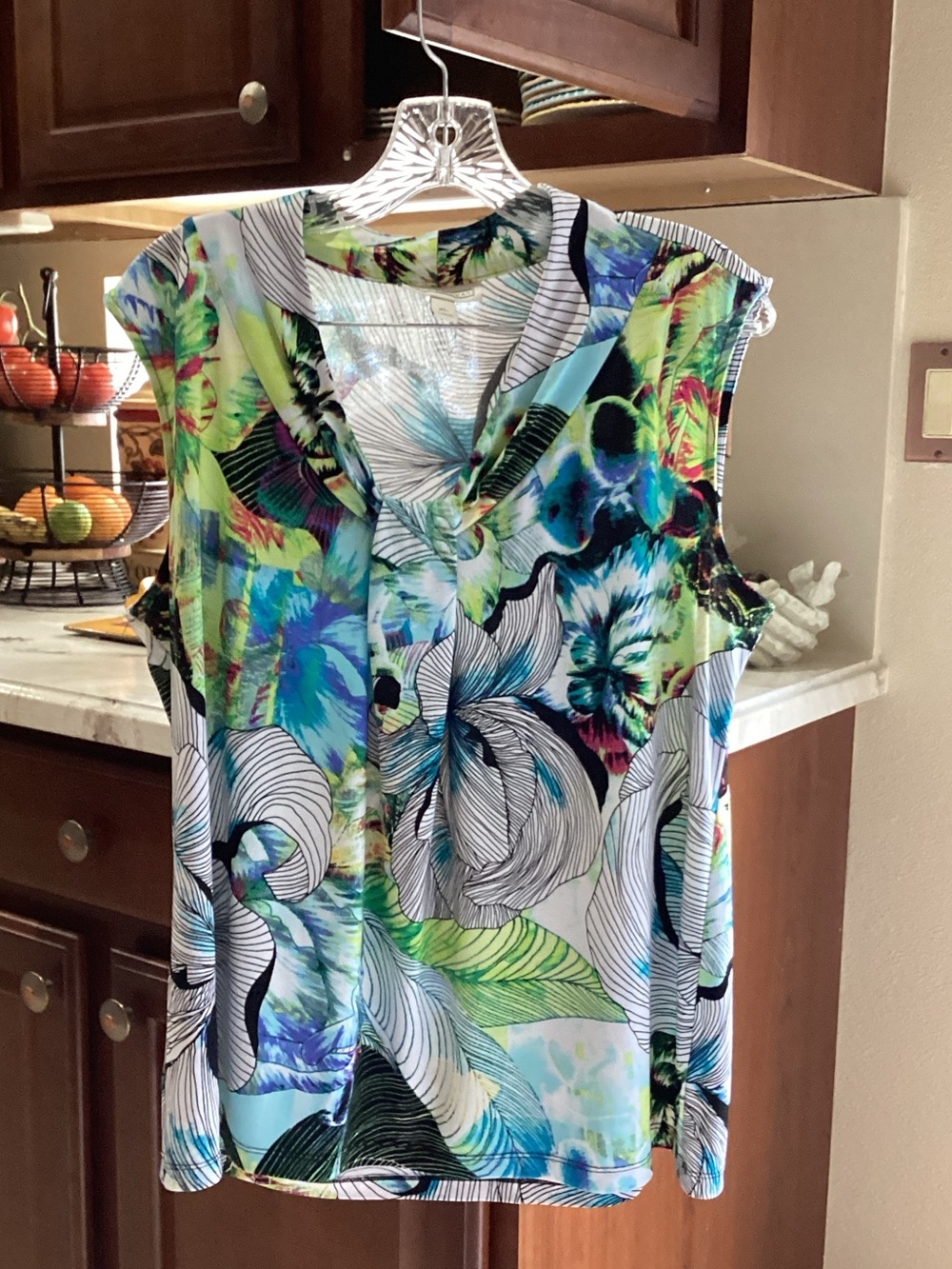 Dana Buchman Multicolor Floral & Leaf Print Sleeveless Tunic